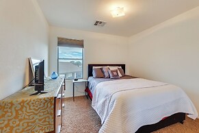 Southwest Sanctuary: Coolidge Home w/ Pool!