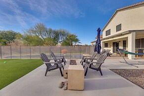 Southwest Sanctuary: Coolidge Home w/ Pool!