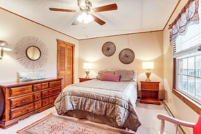 Massanutten Resort Getaway w/ Game Room!