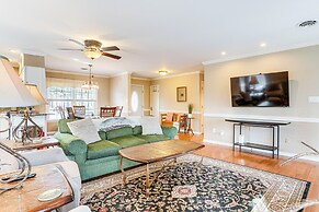 Massanutten Resort Getaway w/ Game Room!