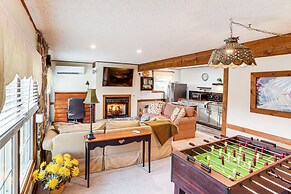 Massanutten Resort Getaway w/ Game Room!