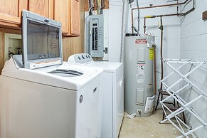 Massanutten Resort Getaway w/ Game Room!