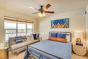 Luxe Mesa View Home on 35 Acres w/ Wraparound Deck