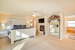 Luxe Mesa View Home on 35 Acres w/ Wraparound Deck