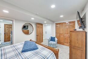 20 Mi to Pittsburgh: Natrona Heights Apt