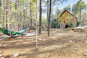 Family-friendly Cabin w/ Fire Pit in Forest Lakes