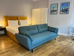 Leicester Square 3rd Floor Studio