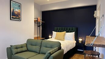 Leicester Square 3rd Floor Studio