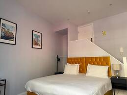 Leicester Square 3rd Floor Studio