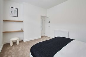 Host Stay Norton House