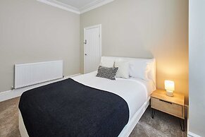 Host Stay Norton House