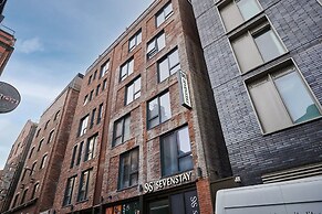 Host Stay Grouped Rooms Sevenstay Apartments