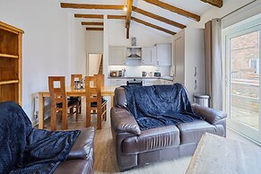 Host Stay Jubilee Close