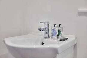 Host Stay Jubilee Close