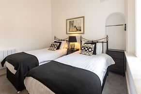 Host Stay Danby at the Sandbeck