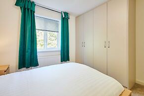 Host Stay Aronora Guest House