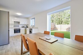 Host Stay Aronora Guest House