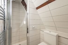 Host Stay The Tiny Chapel