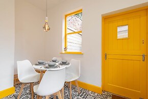 Host Stay Temple Gardens