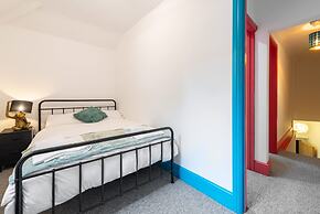 Host Stay Temple Gardens