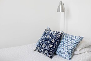 Host Stay Sleights at the Sandbeck