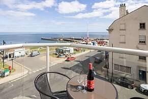 Host Stay Sleights at the Sandbeck