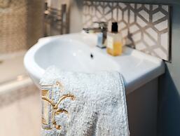 Host Stay Pied-a-terre at Manor View