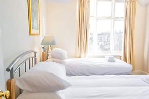 Host Stay Apartment 5 York Terrace