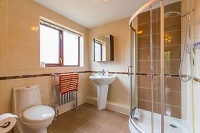 Host Stay Four Seasons