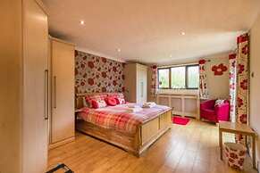 Host Stay Four Seasons