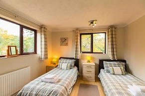 Host Stay Four Seasons