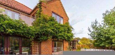 Host Stay Four Seasons