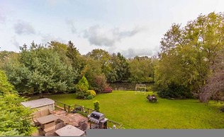 Host Stay Four Seasons