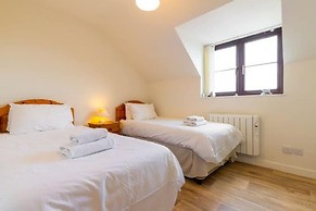 Host Stay Tystie Cottage