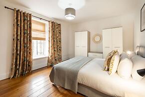 Host Stay Wind Rose Cottage