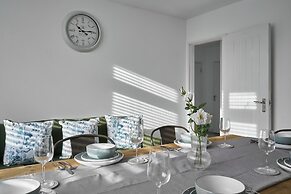 Host Stay Bristol Property