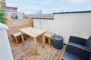 Host Stay Salt Rock Retreat