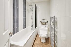 Host Stay Salt Rock Retreat