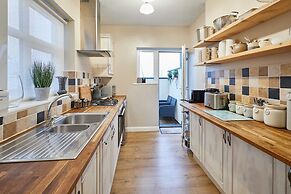 Host Stay Salt Rock Retreat