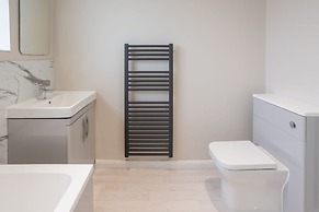 Host Stay High Gables