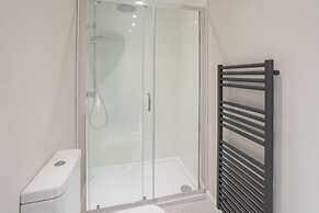 Host Stay High Gables