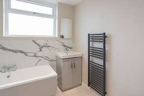 Host Stay High Gables