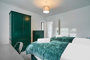 Host Stay Bristol BS7