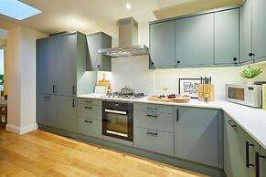 Host Stay Hovera Cottage