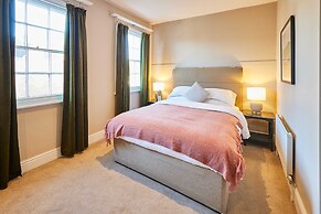 Host & Stay The Raven Hotel Rooms