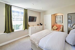 Host & Stay The Raven Hotel Rooms