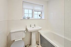 Host Stay Ailsa Cottage