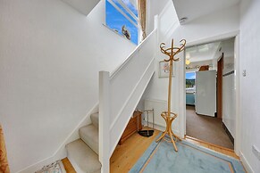 Host Stay Avoca Cottage