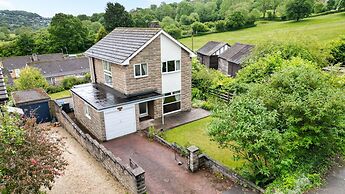 Host Stay Avoca Cottage