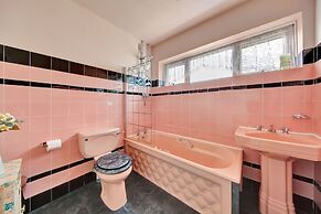 Host Stay Avoca Cottage